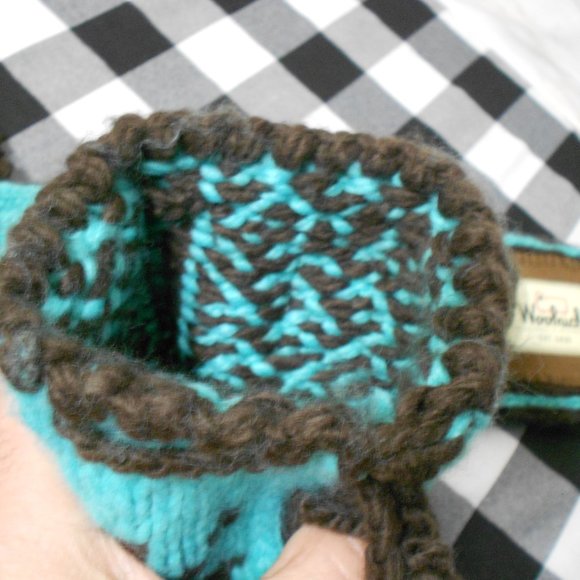 Woolrich Chalet Slipper Sock WOOL Heavy Hand Knit Women 7.5-8.5 Blue Brown - Picture 7 of 7